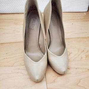 Aldo nude heels
